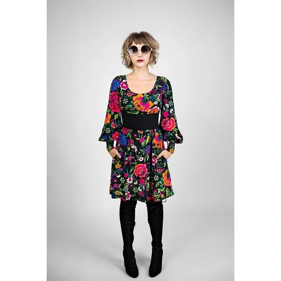 Marsha Dress - Mod Flamenco - Picture 5 of 16